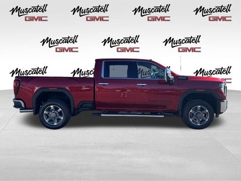 New 2026 GMC Sierra 3500 SLT w/ SLT Premium Package AWD/4WD image 4
