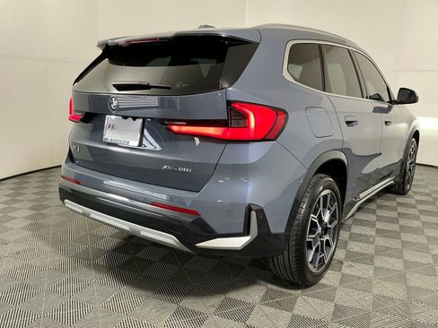Certified 2023 BMW X1 xDrive28i w/ Premium Package AWD/4WD image 3