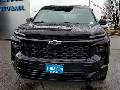 Used 2025 Chevrolet Traverse RS w/ LPO, Floor Liner Package