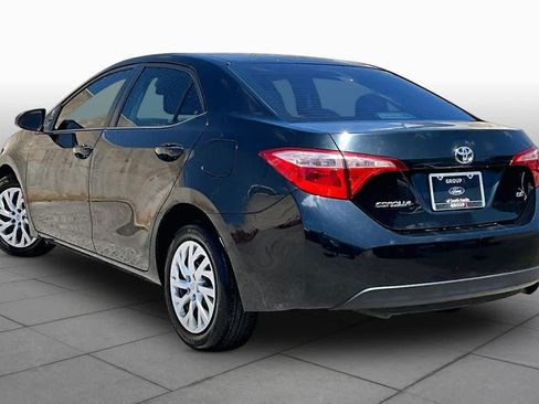 Used 2018 Toyota Corolla LE FWD image 15