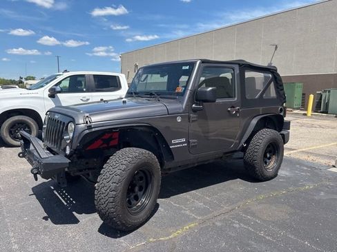 Used 2014 Jeep Wrangler Sport w/ Connectivity Group AWD/4WD image 2