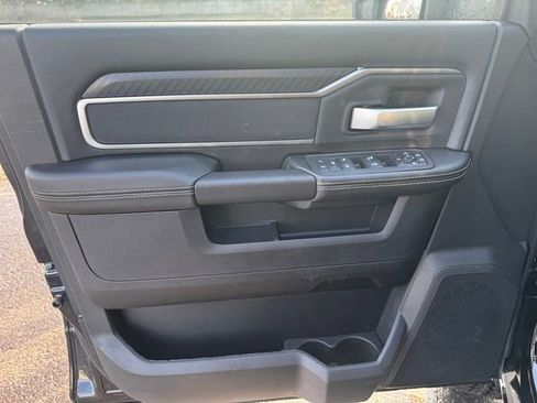 New 2026 RAM 2500 Big Horn AWD/4WD image 21
