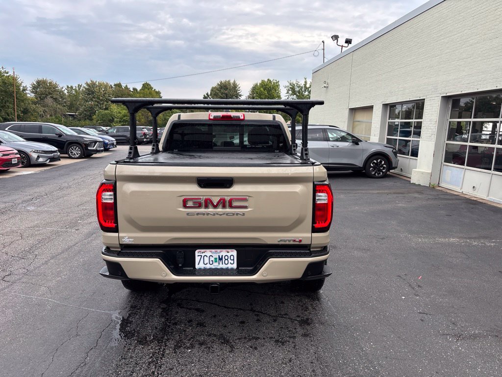 Used 2023 GMC Canyon AT4 w/ AT4 Premium Package AWD/4WD image 4