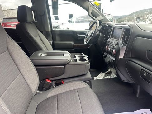 Used 2020 GMC Sierra 1500 Elevation w/ Elevation Value Package image 10