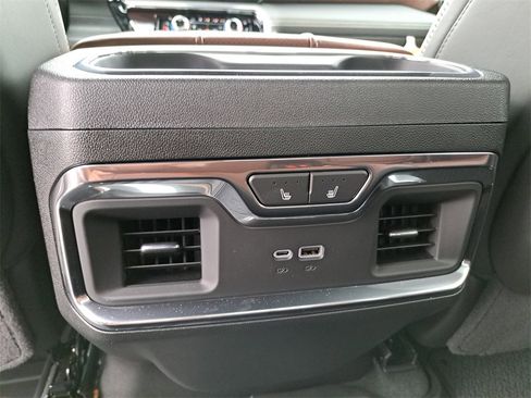 Used 2024 GMC Sierra 1500 Denali Ultimate image 16