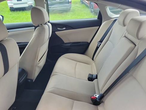 Used 2018 Honda Civic EX image 11