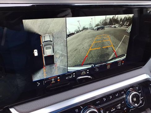 New 2026 GMC Sierra 1500 Denali image 9