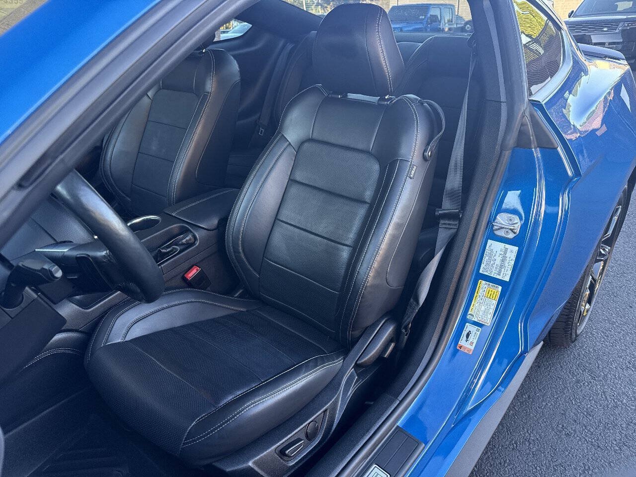 Used 2020 Ford Mustang GT Premium w/ Equipment Group 401A RWD image 37