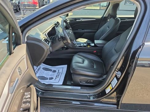 Used 2014 Ford Fusion Titanium AWD/4WD image 16