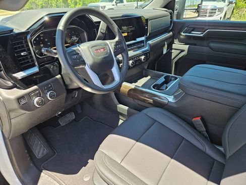 New 2026 GMC Sierra 2500 SLT w/ SLT Premium Package AWD/4WD image 10