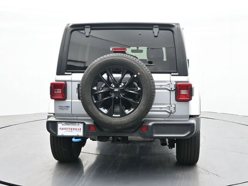 Used 2023 Jeep Wrangler Unlimited Sahara image 7