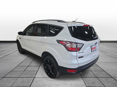 Used 2017 Ford Escape Titanium image 7
