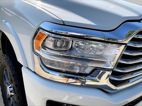Used 2022 RAM 2500 Limited AWD/4WD image 27