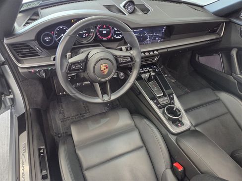 Used 2022 Porsche 911 Carrera 4S image 4