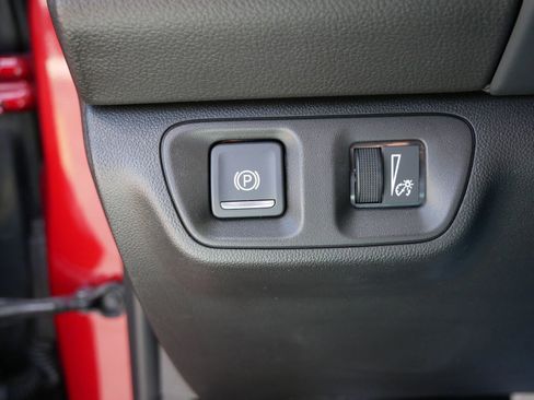 Used 2023 GMC Acadia SLE w/ Driver Convenience Package AWD/4WD image 29