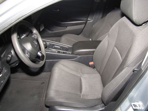 Certified 2024 Honda Accord EX image 9