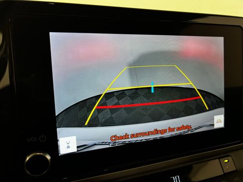 Certified 2025 Toyota Camry LE image 18