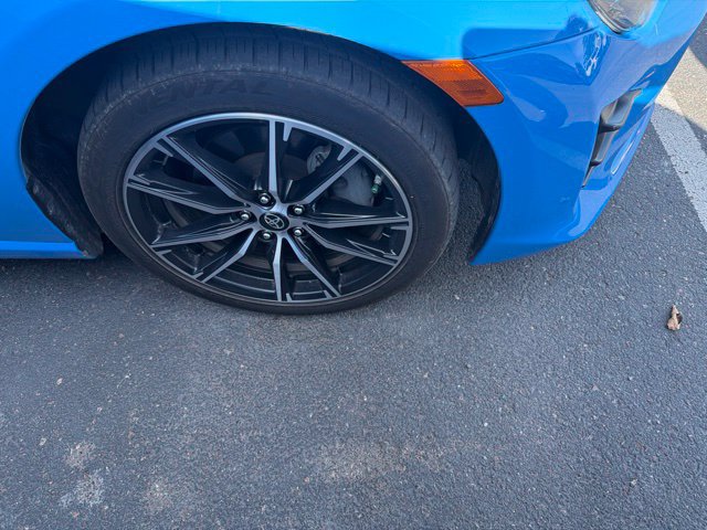 Used 2019 Toyota 86 RWD image 7