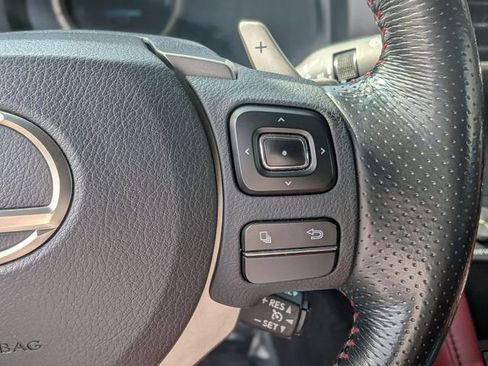 Used 2016 Lexus RC 200t image 17