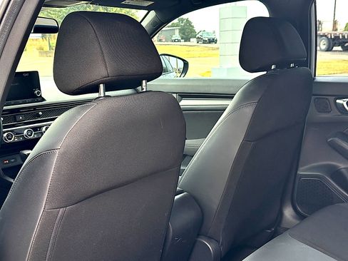Used 2024 Honda Civic Sport image 17