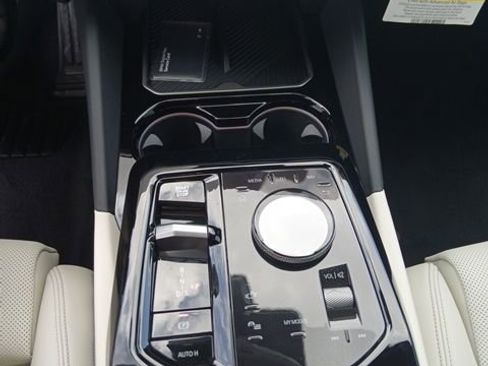New 2026 BMW 530i w/ M Sport Package RWD image 22