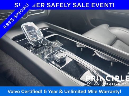 Certified 2023 Volvo XC60 B5 Ultimate w/ Protection Package Premier FWD image 26
