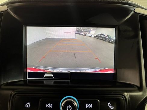 Used 2024 GMC Terrain SLE image 26