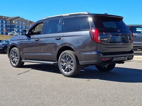 New 2026 Ford Expedition Platinum w/ Stealth Appearance Package image 4