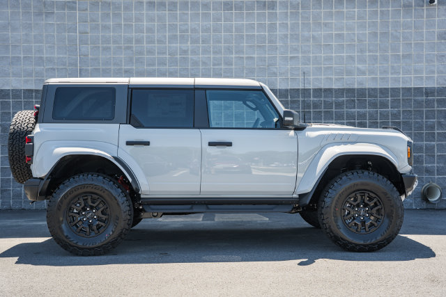 New 2026 Ford Bronco Raptor w/ Interior Carbon Fiber Pack AWD/4WD image 4