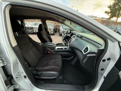 Used 2018 Nissan Murano S image 23