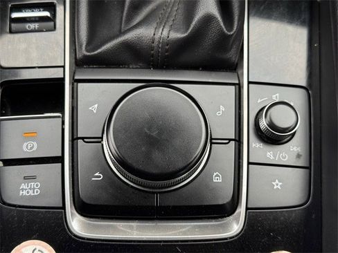 Used 2024 MAZDA MAZDA3 s image 23