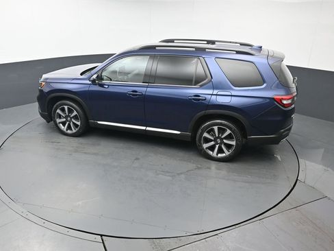 Certified 2023 Honda Pilot Elite image 45