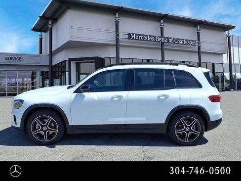 New 2026 Mercedes-Benz GLB 250 4MATIC image 6