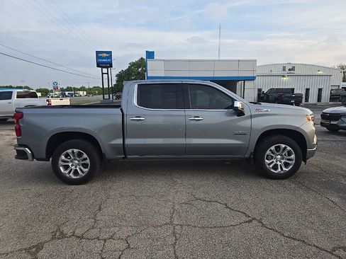 Used 2025 Chevrolet Silverado 1500 LTZ w/ LTZ Convenience Package II AWD/4WD image 5