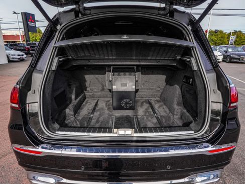 Used 2023 Mercedes-Benz Maybach GLS 600 Maybach GLS 600 image 89