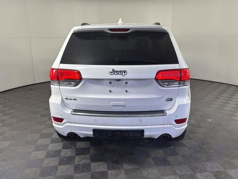 Used 2015 Jeep Grand Cherokee Overland AWD/4WD image 5