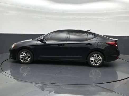 Used 2020 Hyundai Elantra SEL w/ Cargo Package (C1) FWD image 2