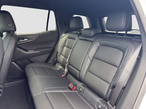 New 2026 Chevrolet Equinox LT AWD/4WD image 13