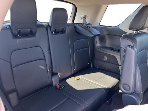 Used 2023 Nissan Pathfinder SL w/ SL Premium Package image 24