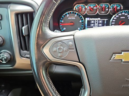Used 2015 Chevrolet Silverado 2500 LTZ w/ LTZ Plus Package image 18