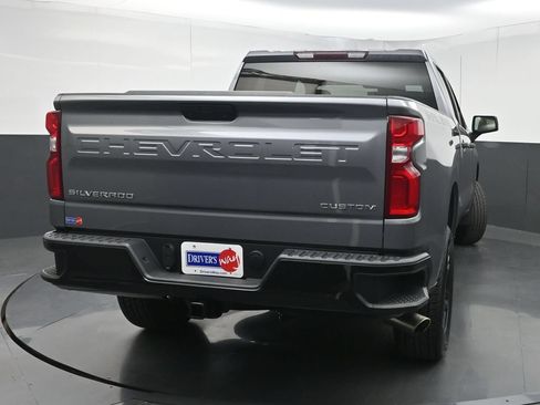 Used 2021 Chevrolet Silverado 1500 Custom Trail Boss AWD/4WD image 35