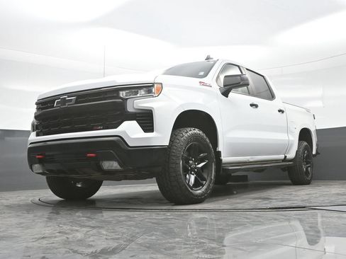 Used 2023 Chevrolet Silverado 1500 LT Trail Boss w/ Protection Package AWD/4WD image 22