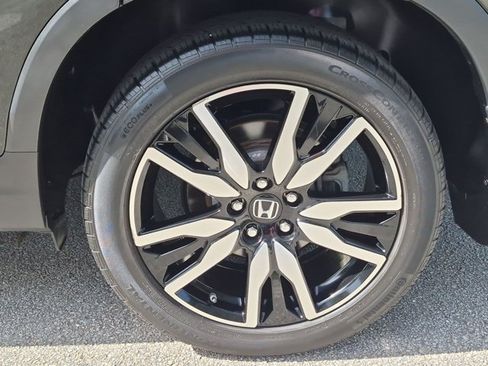 Used 2019 Honda Pilot Touring image 25