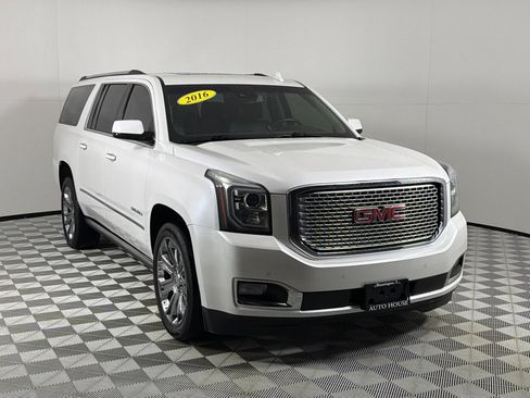 Used 2016 GMC Yukon XL Denali w/ Open Road Package AWD/4WD image 3
