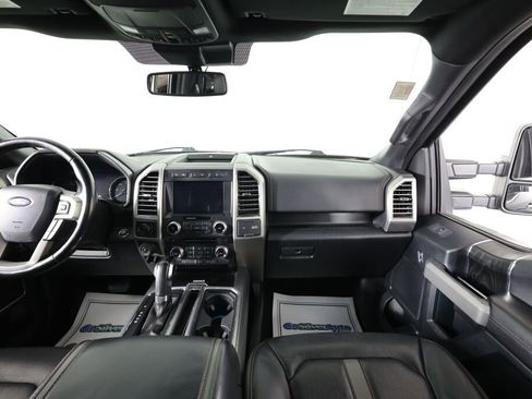 Used 2018 Ford F150 Platinum w/ Equipment Group 701A Luxury image 30