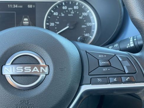 Used 2025 Nissan Versa SV image 20