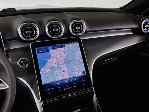 New 2026 Mercedes-Benz CLE 300 4MATIC Coupe image 19