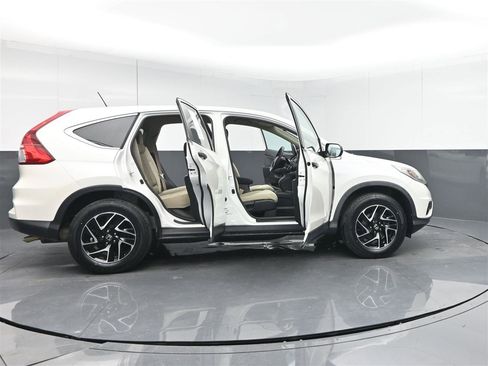 Used 2016 Honda CR-V SE image 40