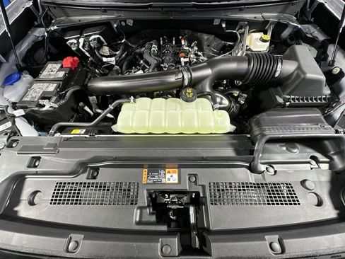 New 2025 Ford Expedition Active image 43