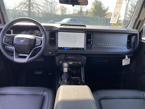 New 2026 Ford Bronco Badlands AWD/4WD image 23